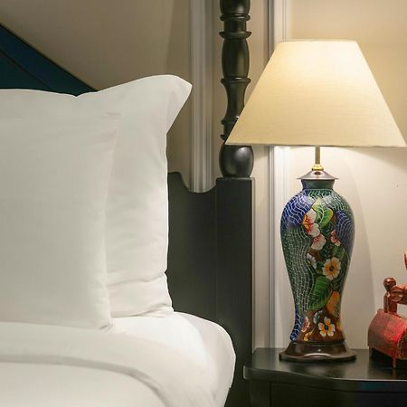 Amira Hotel Ханой Экстерьер фото
