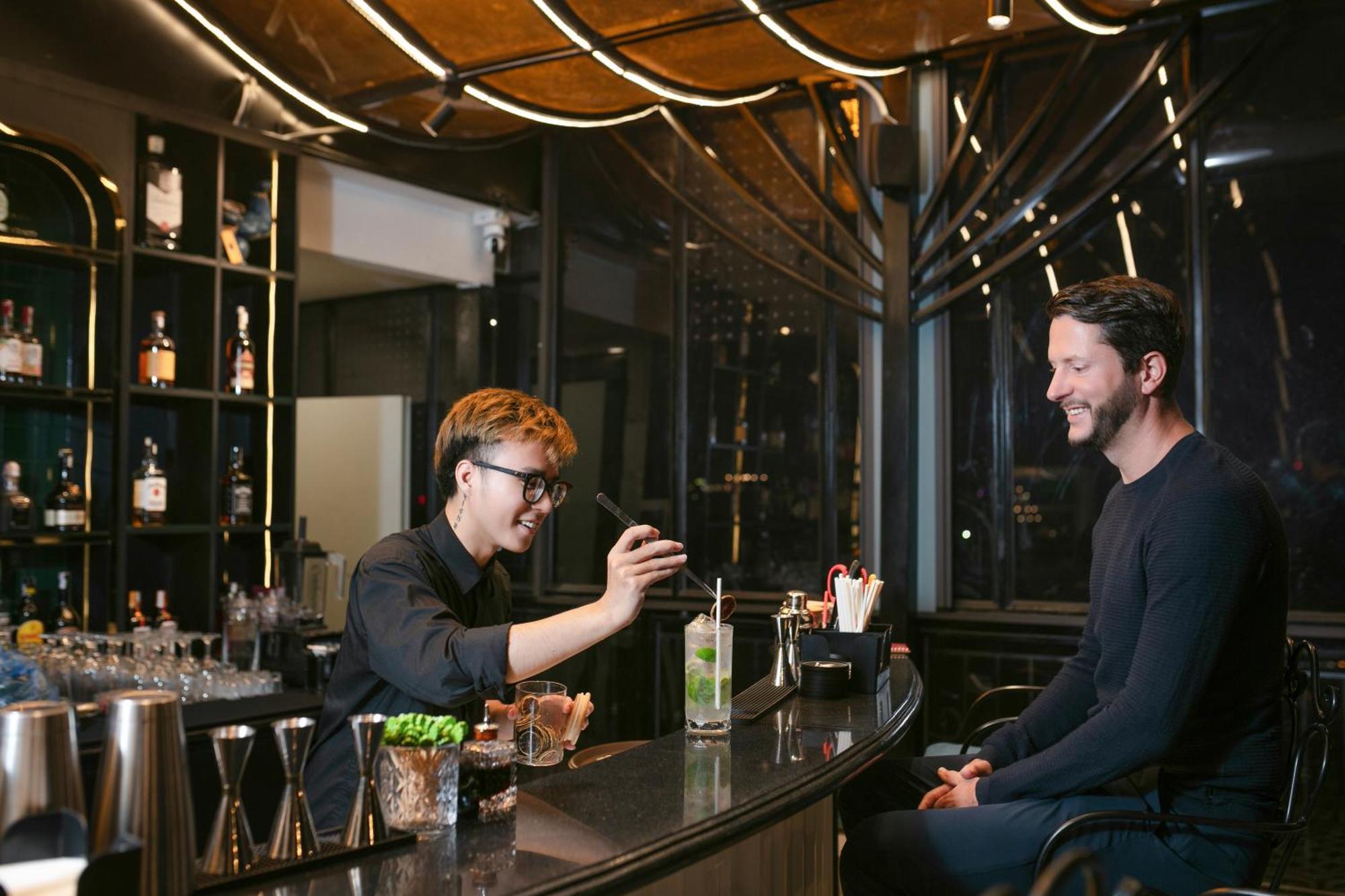 Amira Hotel Ханой Экстерьер фото